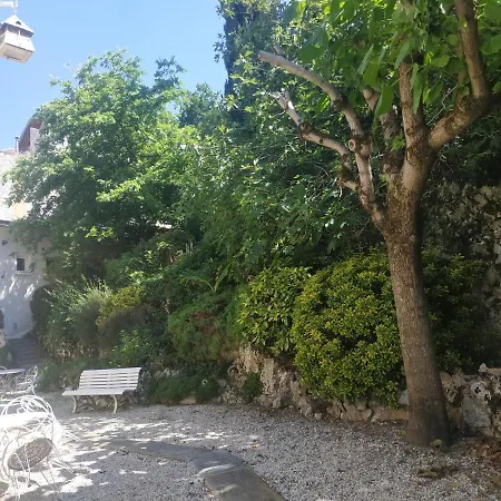 Joli Studio Calme Parking Proche Thermes Et Centre Aix-les-Bains Exterior foto